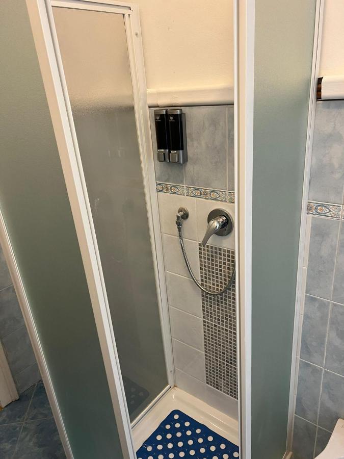 Havip Hotel Milan Bagian luar foto