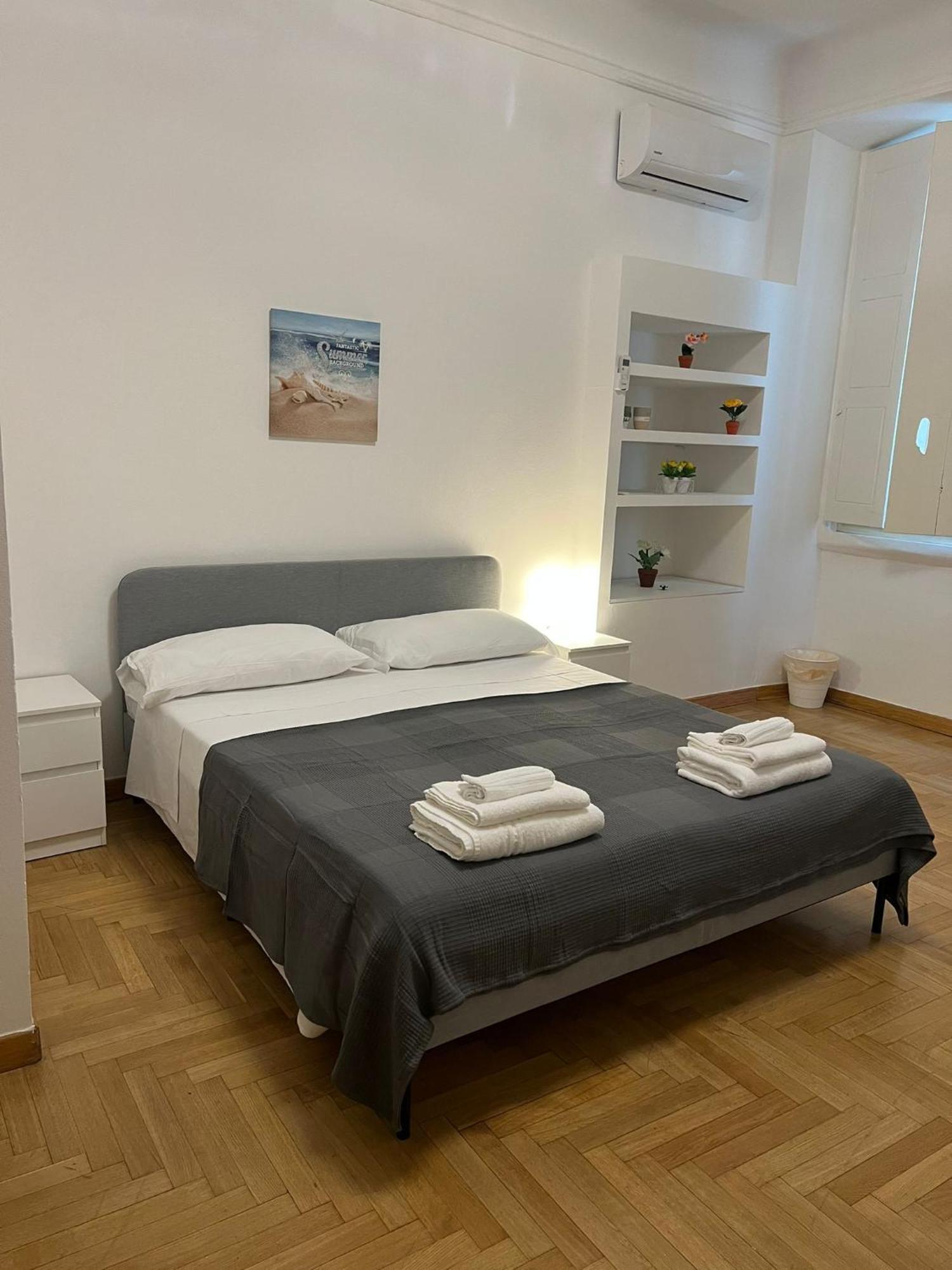 Havip Hotel Milan Bagian luar foto